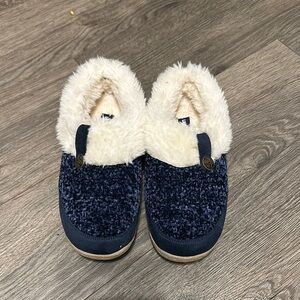 LAND'S END SIZE 6 WOMENS NAVY BLUE SLIPPER SHOE